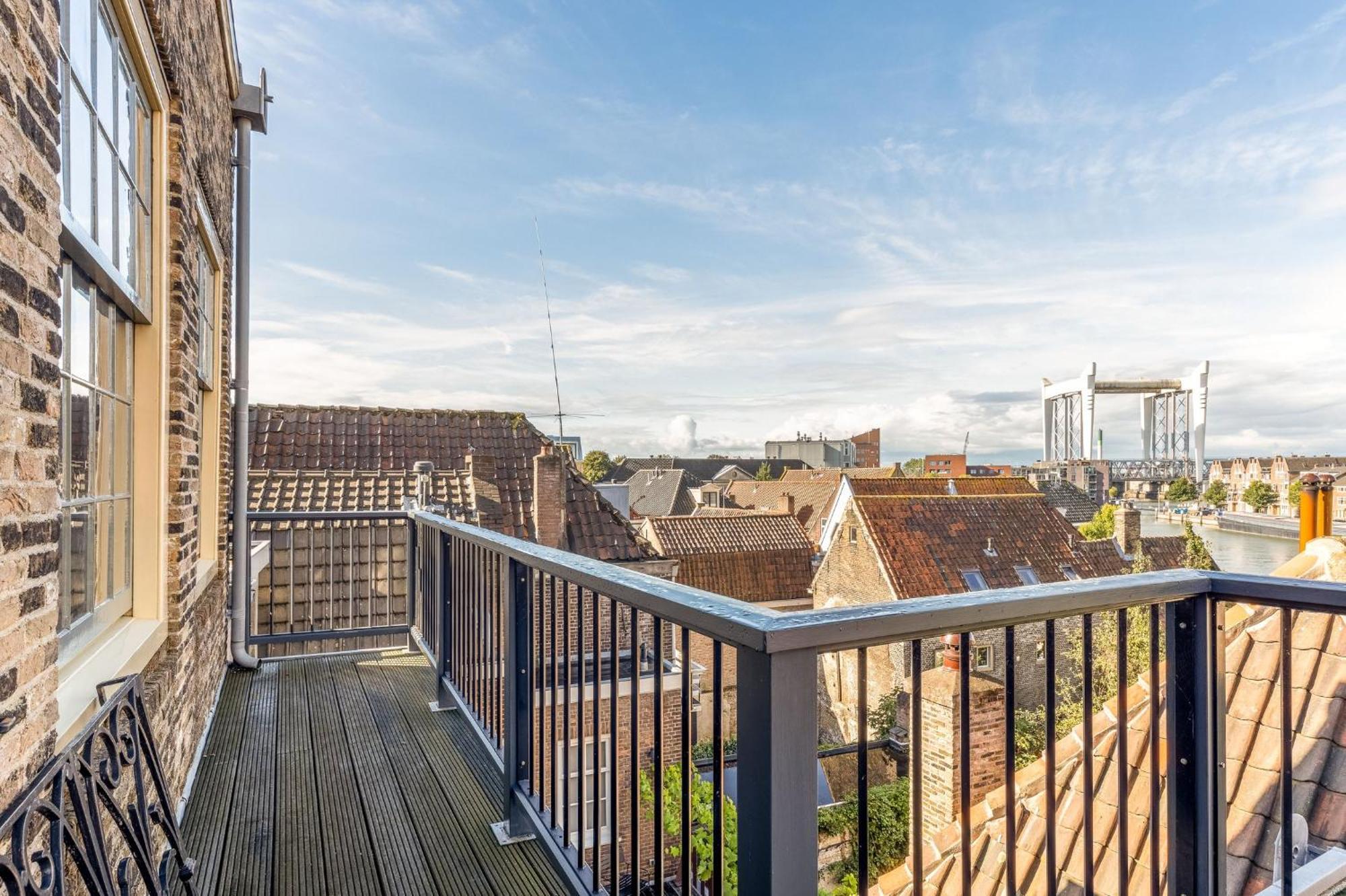 B&B In De Prinsenstraat Дордрехт Экстерьер фото